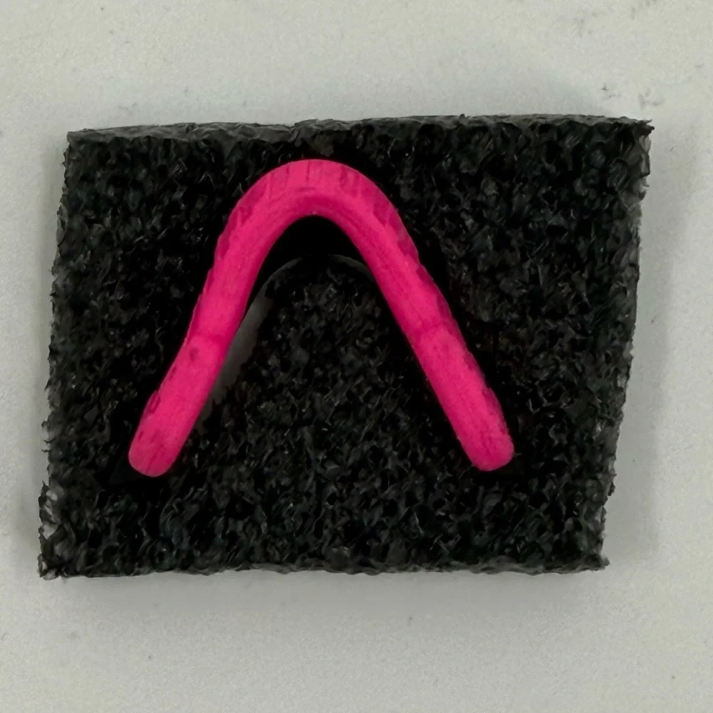 Oakley Razor Blade/Blade OEM Hot Pink‎ & Black Nose Piece Pre-Owned In Box